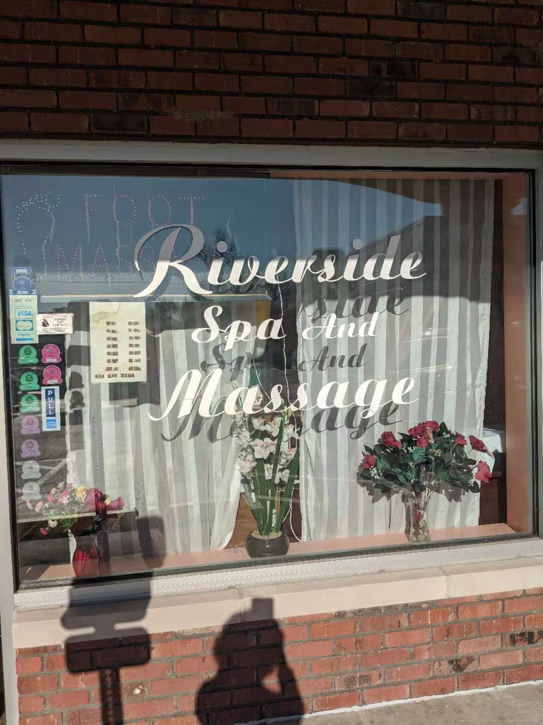 Riverside Spa & Massage