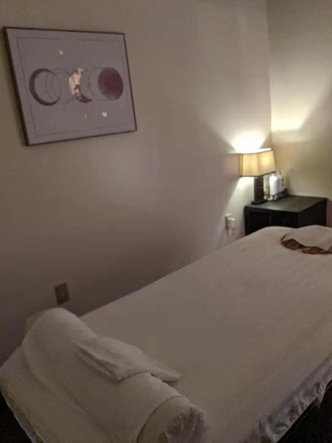 Riverside Spa & Massage